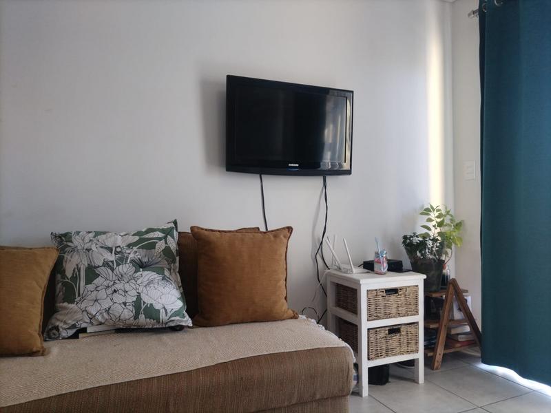 1 Bedroom Property for Sale in Gordons Bay Western Cape